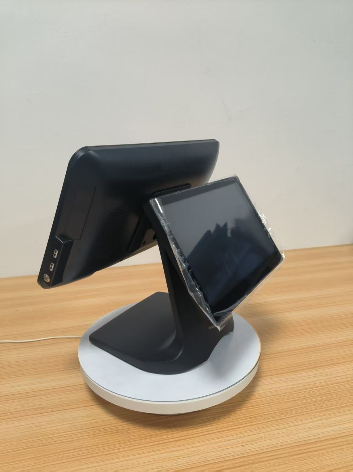 Touch Screen POS Terminal - Image 3